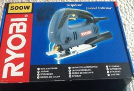 Location outil Scie sauteuse 500 w de marque ryobi près de Bry-sur-Marne