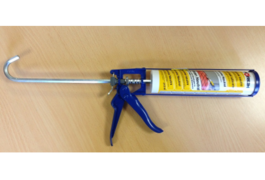 Location outil Pistolet à silicone en cartouche dexter près de Nantes