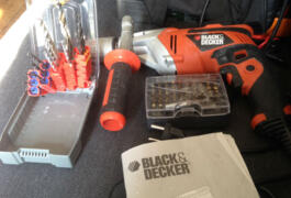 Location outil Perceuse à percussion black &amp; decker kr703, 710w près de Saint-Sébastien-sur-Loire