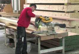 Location outil Scie à onglet radiale 305mm - système x dewalt dws780 près de Bordeaux