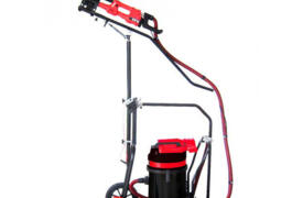 Location outil Girafe flex avec aspirateur et chariot près de Villeneuve-lès-Maguelone