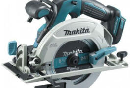 Location outil Scie circulaire 165 mm 18v makita près de Les Mazures