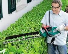 Location outil Taille haie bosch 6000 pro t près de Ballan-Miré