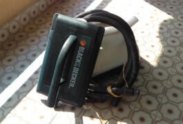 Location outil Decolleuse papier peint black et decker près de Antibes