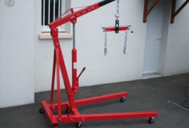 Location outil Grue d'atelier près de Villeneuve-le-Roi