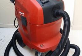Location outil Aspirateur à poussière près de Dardilly
