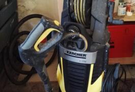 Location outil Nettoyeur haute pression karcher près de Saint-Savin