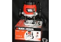 Location outil Défonceuse black et decker près de Rosporden