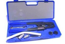 Location outil Coffret pince a sertir multicouche profil h près de Bruyères-le-Châtel