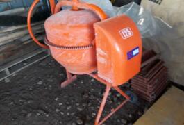 Location outil Betonniere electrique 160 litres près de Lavaur