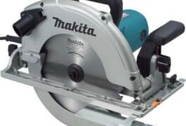 Location outil Scie circulaire ø 270 mm - 2100w makita près de Saint-Ours