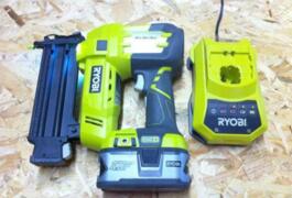 Location outil Cloueuse ryobi 18v près de Louveciennes