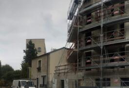 Location outil échafaudage professionnel (altrad) près de Toury