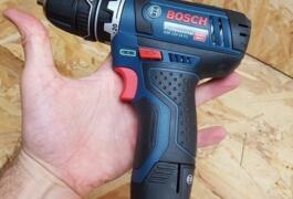 Location outil Visseuse/dévisseuse bosch pro 12v près de Rouen