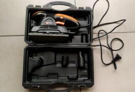 Location outil Ponçeuse vibrante 150w idtech près de Lyon