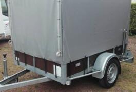 Location outil Remorque bâchée simple essieux près de Arras