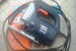 Location outil Scie sauteuse black et decker 400w près de Benet