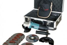 Location outil Meuleuse makita diamètre 125 mm 720 watt modèle ga5030ksp2 près de Angoulême
