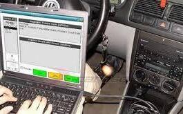 Location outil Valise de diagnostique multi-marques. près de Saint-Laurent-de-Mure