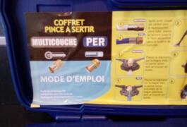 Location outil Pince a sertir per et multicouche près de Reims