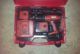 Location outil Visseuse-devisseuse+perforateur+perceuse hilti près de Les Ulis