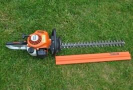 Location outil Taille haie thermique stihl hs45 près de La Motte-Servolex