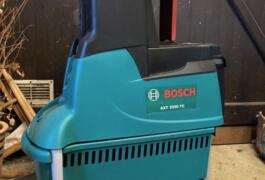 Location outil Broyeur de végétaux électrique bosch axt 2550 tc près de Meximieux