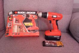 Location outil Black+decker perceuse visseuse sans fil - v 18 près de Juvisy-sur-Orge
