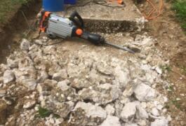 Location outil Brise beton marteau piqueur fisher  65j près de Custines