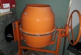 Location outil Betonniere electrique 160l. 850w près de Phalsbourg