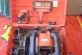 Location outil Laser rotatif hilti pr 30-hvs a12 près de Anglet