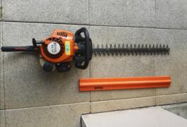 Location outil Taille haie stihl hs 45 près de Othis