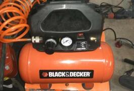 Location outil Compresseur black et decker 0.5 hp 6 litres près de Chécy