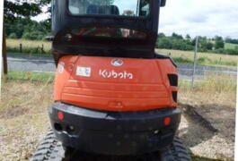 Location outil Vends  mini pelle kubota u25-3eu   année  2014 près de Saint-Pée-sur-Nivelle