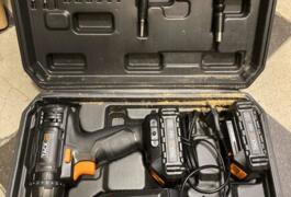 Location outil Perceuse visseuse sans fils près de Paris 9e Arrondissement