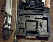 Location outil Location laser rotatif bosch professionnel grl 400 h près de Leuhan