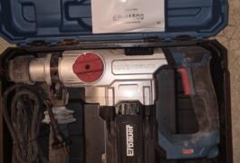 Location outil Perforateur burineur électrique 230 v près de Méry
