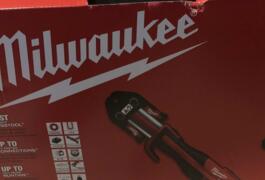 Location outil Sertisseuse milwaukee m18 blhpt 202c près de Wattrelos