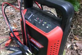 Location outil Chargeur batterie auto/moto près de Grasse