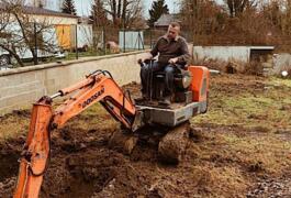 Location outil Mini-pelle , bobcat , dumper , camion près de Dreux