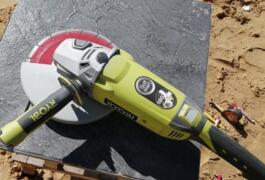 Location outil Meuleuse 230mm ryobi près de Petit-Couronne
