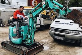 Location outil Location mini-pelle , dumper , bobcat , camion près de Dreux