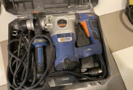 Location outil Perforateur dexter près de Mandres-les-Roses