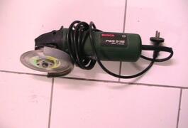 Location outil Location meuleuse bosch 500w disque 115mm près de Taverny