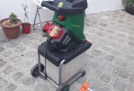 Location outil Broyeur de vegetaux près de Charly-sur-Marne