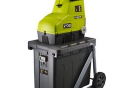 Location outil Broyeur de végétaux électrique 3000 w (livraison possible) près de Alfortville