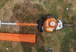 Location outil Taille haie stihl hs 82 t près de Beaumont-de-Lomagne