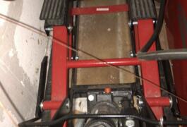 Location outil élévateur cric hydraulique  lève-moto plateforme élévatrice près de Sérignan