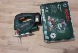 Location outil Scie sauteuse portable bosch pst 18v-li près de Saulx-les-Chartreux