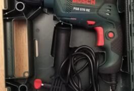 Location outil Perceuse à percussion bosch psb 570 re près de Aytré
